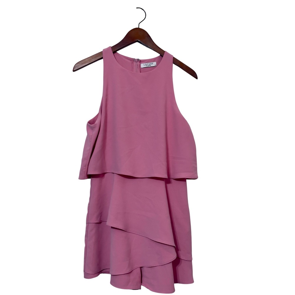 Lavish‎ Tuscaloosa Women Pink Tiered Ruffle Sleeveless Romper Size M Cocktail